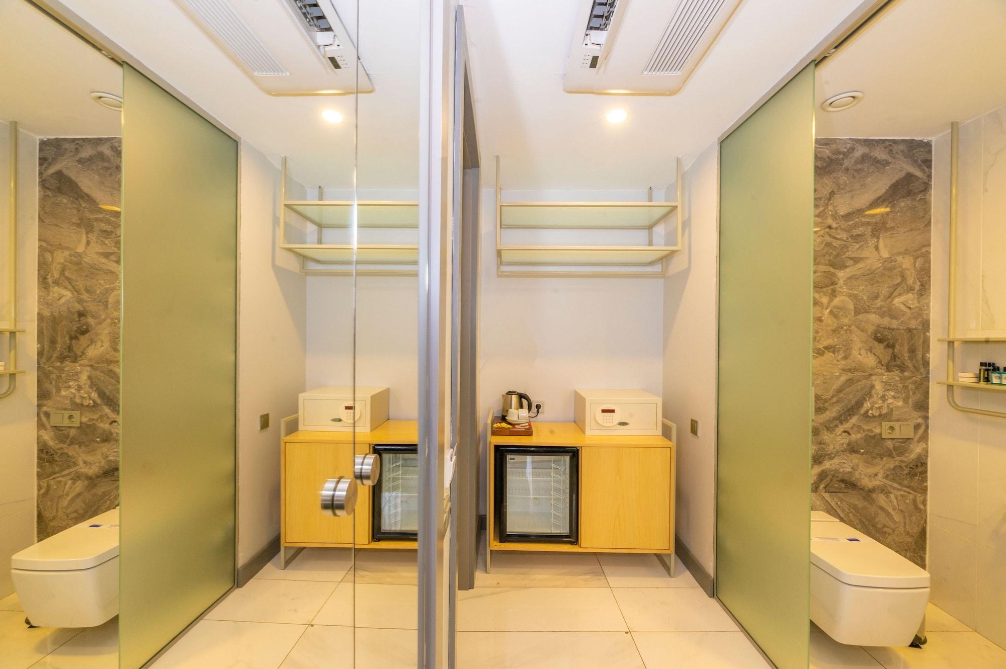 Hotel Taksim V 3*