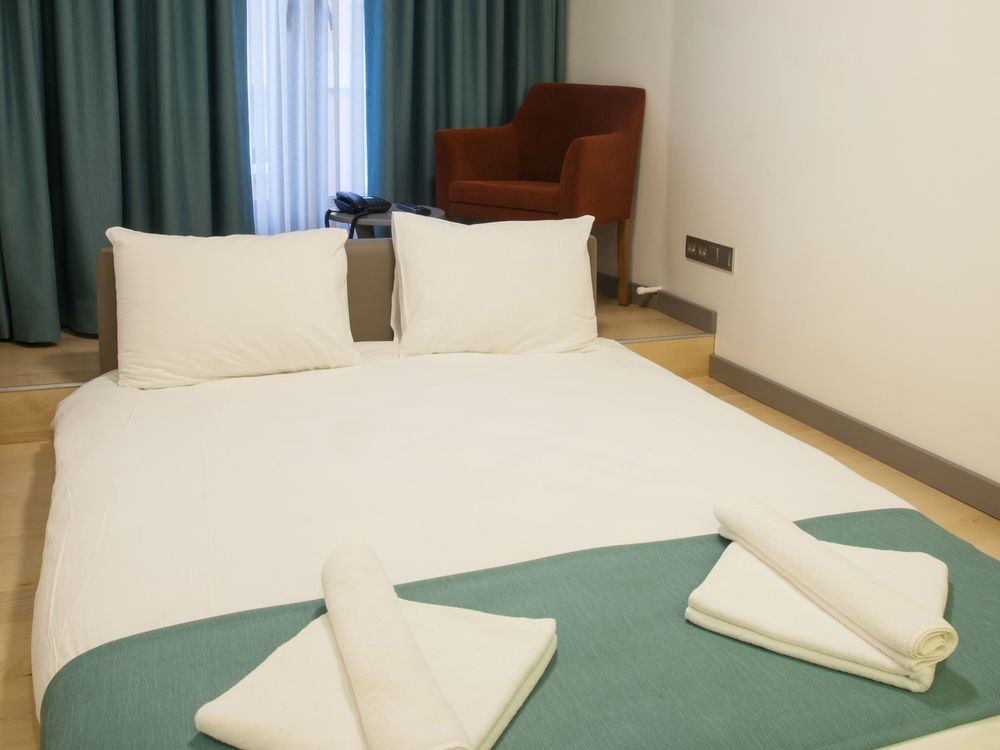 Hotel Taksim V 3*
